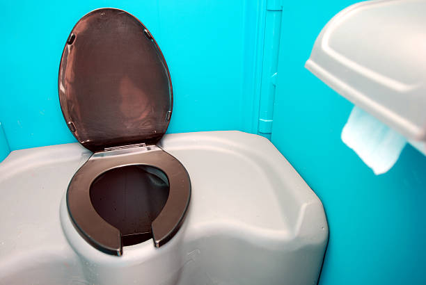 Best Construction site porta potty rental  in Grosse Pointe Farms, MI