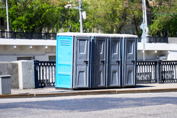 Best Luxury portable toilet rental  in Grosse Pointe Farms, MI